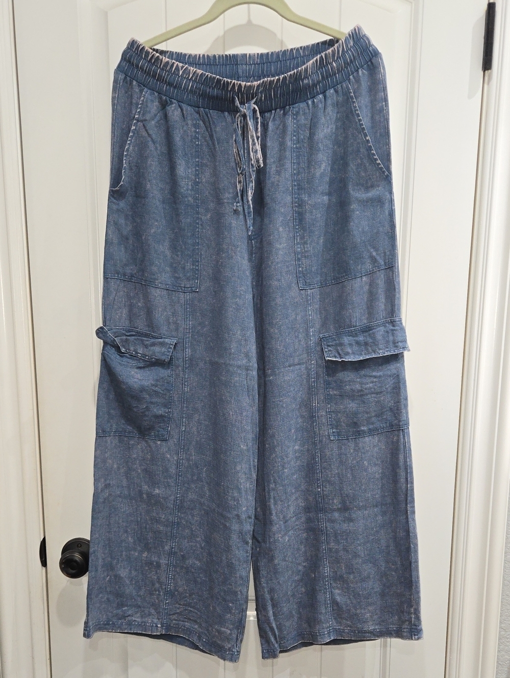 Zenana Outfitters Linen Blue Cargo Wide-Leg Pants